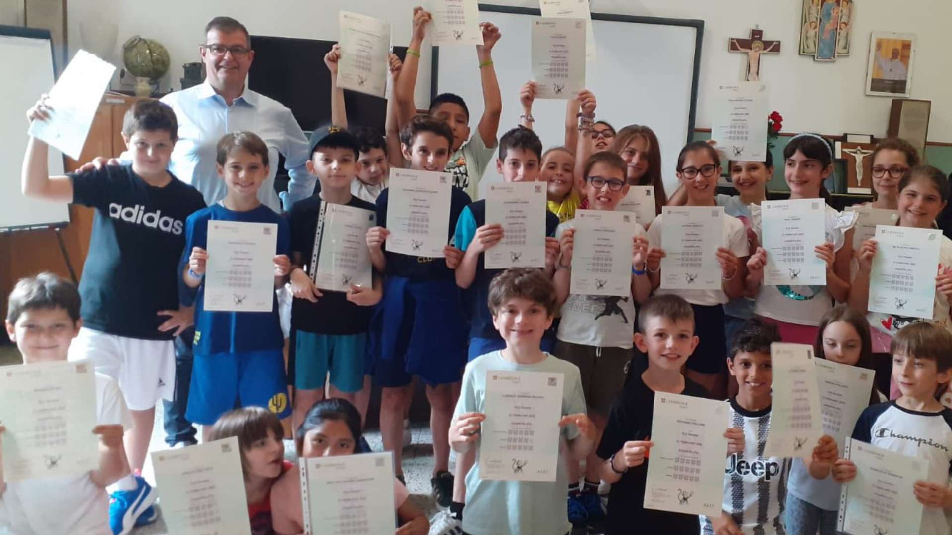 Le quarte ottengono la certificazione Cambridge STARTERS!