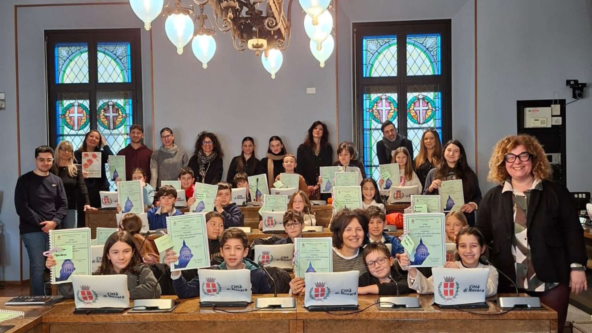 Il Consiglio Comunale dei Bambini scopre la leggenda del miracolo delle rose